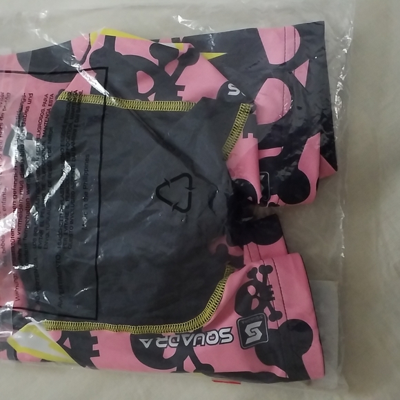 Squadra Pro-Issue Trishort Cycling Short. NWT! Skull Crossbones Shorts. - Picture 7 of 14